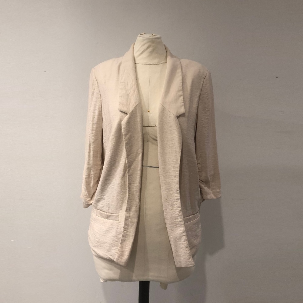 LC Lauren Conrad Cream Over-sized Boyfriend Blazer